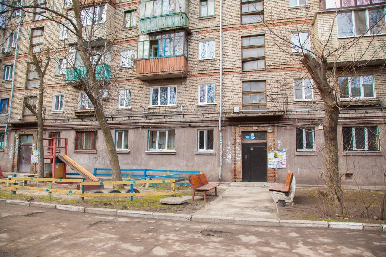 Semi Luxury Apt On Yatsenka 8 Near Intourist Hotel Zaporizhia Esterno foto